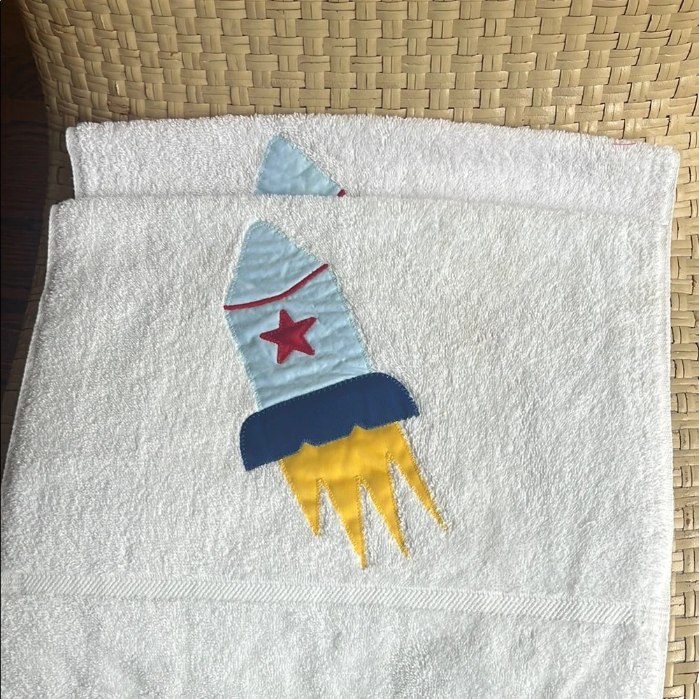 White and Red Rocket Bath Towel for Kids